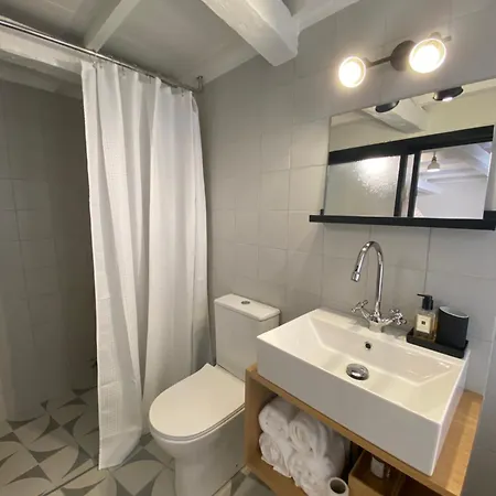 Reas House * La Canea